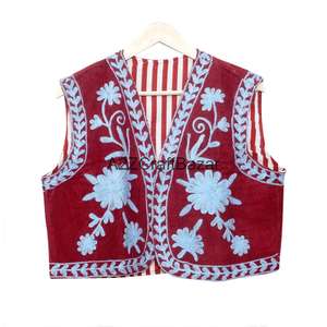 Chaqueta de Algodón 100% con Estampado Floral Cotrise para Mujer, Marca A2ZCraftBazar, Estilo Vintage, Transpirable, con Logotipo en la Espalda, Manga Media, Cuello Redondo - Product Image 5