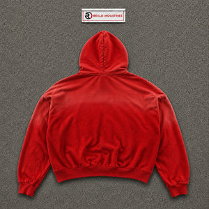 เสื้อสเวตเชิ้ตมีฮู้ดสีแดงแบบซิป พร้อมลายหัวใจและข้อความ Love Me ดีไซน์โอเวอร์ไซส์ลำลองสำหรับทุกเพศ โลโก้ด้านหน้า ผลิตจากผ้าโพลีเอสเตอร์ถัก เหมาะสำหรับฤดูหนาว - Product Image 6
