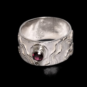 Natural <b>Garnet</b> 925 Sterling Silver <b>Ring</b> Handmade Single Stone Minimalist <b>Ring</b> Factory Wholesale Wedding Cocktail Jewelry - Product Image 4