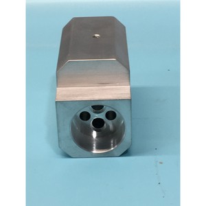 VARIAN 113478001 BEAMGATE, COOLING, BLOCK, 148667 - Équipements et pièces semi-conducteurs d'occasion fiables à l'échelle mondiale chez - Product Image 4