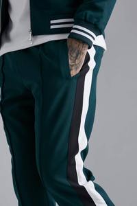 กางเกงวอร์มผู้ชายทรงตรง ผ้าฝ้าย 100% เอวสูง แต่งแถบข้าง ปักลาย สีพื้น - Product Image 2