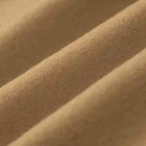 Ensemble de survêtement pour homme en tissu doux, deux pièces, respirant, coupe confortable, idéal pour la gym, l'entraînement, la course à pied, l'échauffement et le style quotidien. - Product Image 4