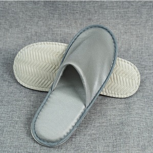 Soft Material Disposable Hotel Bath <b>Slipper</b> with EVA Sole Customizable Logo Washable for Hotel Travel & Spa Use Hotel <b>Slipper</b> - Product Image 4