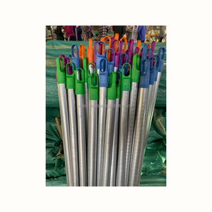 Manche de balai enduit de PVC en bois d'eucalyptus de la meilleure qualité du Vietnam - Product Image 4