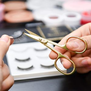 Tijeras para Cutículas de Primera Calidad, Multiusos, de Acero Inoxidable con Hojas Curvas - Tijeras de Manicura para Uñas, Cejas y Pestañas - Product Image 2