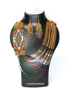 Ensemble de colliers bohèmes multi-brins en perles de rocaille, collier tribal fait main, bijoux perlés, boucles d'oreilles à franges - Product Image 2
