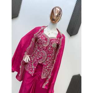 Conjunto Indo Western de tres piezas para mujer de diseñador para ropa de fiesta - Product Image 2