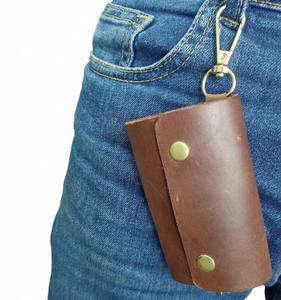 Vente en gros : Étui polyvalent en cuir véritable Crazy Horse pour clés de voiture, porte-clés, protège-clés - Product Image 1