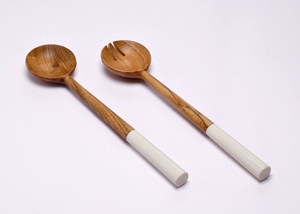 Nuevo Juego de Utensilios para Ensalada Ecológicos de Madera de Acacia y Resina con Mango Blanco, Aptos para Lavavajillas, Microondas y Horno - Product Image 3