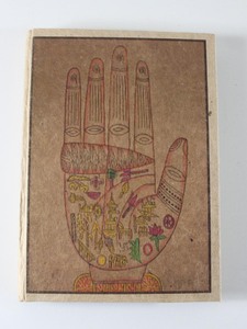 Cuaderno de tapa dura con 48 hojas / 96 páginas de papel Lokta vintage reciclado hecho a mano como cubierta. - Product Image 1