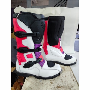 Bottes de moto tout-terrain en cuir imperméables et respirantes pour motard – Vente en gros - Product Image 5