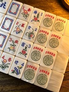 Jeu de tuiles de mahjong en acrylique durable blanc, imprimées, pour 4 joueurs, idéal pour les jeux décontractés et les clubs - Product Image 6