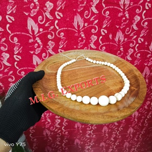 Collar o joyería de hueso de búfalo. Se utilizan frecuentemente para expresar estéticas únicas, góticas o naturales. por M.I.G. EXPORTACIONES. - Product Image 6