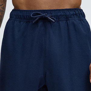 Pantalones cortos transpirables y de diseño moderno para hombre, ideales para el verano, con un enfoque en la apariencia moderna y a la moda / Ropa casual para hombre con logotipo. - Product Image 2