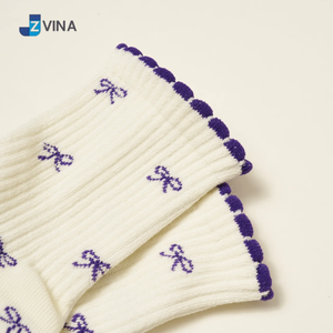 Chaussettes courtes pour femmes JZVINA en coton antidérapantes avec mini nœuds, motif jacquard tricoté, usage quotidien, printemps - Product Image 4