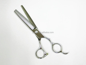 กรรไกรตัดผมปลอมสำหรับมืออาชีพ - Product Image 3