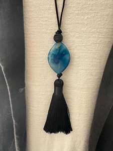 Vente en gros de pampilles artisanales personnalisées en agate bleue |   Décoration suspendue pour l'intérieur des voitures de luxe |   Décoration murale de style bohème pour la maison et le bureau - Product Image 2