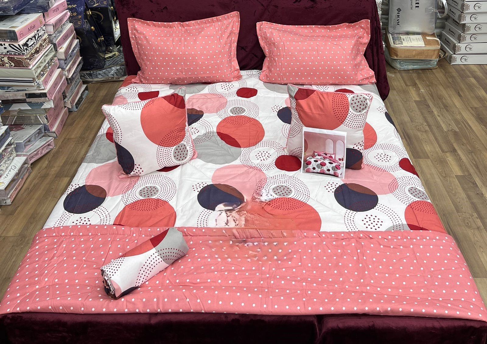 สีส้มสีขาว