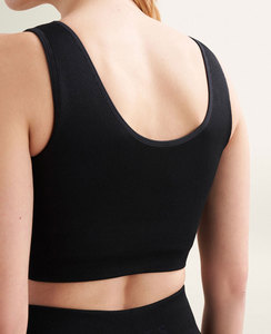 Basic Slim Fit Everyday Crop Tops pour femmes T-shirt à manches courtes côtelé sans couture respirant et à séchage rapide pour adultes - Product Image 3