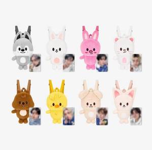 Stray Kids STAY in Our Little House (Mochila de Peluche SKZOO) Libro Electrónico K-Pop (CD) Papel Plástico Idioma Coreano Todas las Edades - Product Image 1