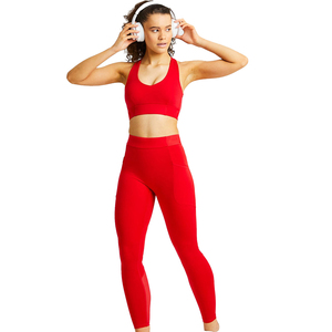 Ensemble de vêtements de sport pour femmes sur mesure OEM, taille haute, 2 pièces, leggings sans manches, motif uni, vêtements de yoga sans couture - Product Image 1