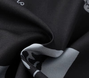 เสื้อเชิ้ตแฟชั่นสไตล์ลำลองสำหรับผู้ชาย แขนสั้น ผ้าโพลีเอสเตอร์ ระบายอากาศได้ดี พิมพ์ลายทั่วตัว เหมาะสำหรับฤดูร้อน - Product Image 3