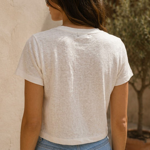 Camiseta Ecológica de Lino para Mujer, 170GSM, Tejido de Punto Sencillo, Corte Ajustado Personalizado - Product Image 4