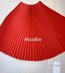 HuaEn ZJ-516 Macchina per Plissettatura Gonne Sunray di Alta Qualità, Nuovo Produttore di Plissettatori per Abbigliamento, Tessuti e Indumenti - Product Image 6