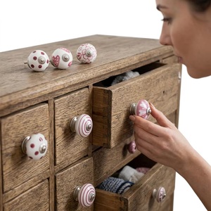 Boutons de meuble en céramique à motifs rose et blanc, 5 pièces. Ensembles de poignées de commodes pour cuisine et salle de bain, style moderne, installation facile - Product Image 2