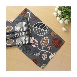 เสื่อรองจานทรงสี่เหลี่ยมทนความร้อน4ใบขนาด45x30ซม. ปักลายดอกไม้ผ้าฝ้าย100% ทอน่ารักกันน้ำ - Product Image 1