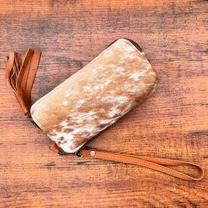 กระเป๋าหนังวัวมีพู่ห้อยแบบตะวันตกกระเป๋าสตางค์แบบโบโฮมีสายคล้องข้อมือมีซิปสำหรับผู้หญิงทำด้วยมือจากผู้ผลิต - Product Image 2