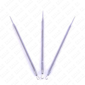 ชุดเครื่องมือกำจัดสิวแบบมืออาชีพ 3 ชิ้น ทำจากสแตนเลสสตีล สำหรับดูดสิวเสี้ยน ทำความสะอาดรูขุมขน รับผลิตแบบ OEM - Product Image 1