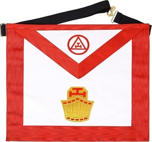 Delantal de Alto Sacerdote del Arco Real, 100% Piel de Cordero – Delantal Masónico Rojo RAM PHP Hecho a Mano con Bordado de Seda - Product Image 1