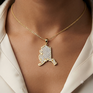 เครื่องประดับแฟชั่นสุดหรู ทองคำแท้ 14K สร้อยคอแผนที่รัฐอะลาสก้าแบบกำหนดเอง ชุบโรเดียม ประดับเพชรโมอิสซาไนต์ - Product Image 2