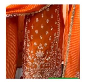 Traje de seda moderno de diseño, sin coser, bordado a mano, para mujer, ropa de fiesta india y pakistaní - Product Image 1