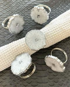 Juego de Anillos para Servilletas Decorativos y Ecológicos de Resina con Borde Metálico para Fiestas, Banquetes Elegantes, Arreglos de Mesa y Uso en Hostelería - Product Image 5