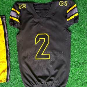 Maillot et short de football américain personnalisés, respirants, en twill, grandes tailles, avec logo brodé, sublimation disponible - Product Image 2