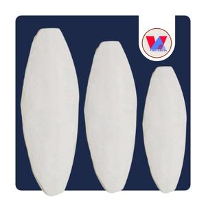 Hueso de Sepia Entero Seco de 6cm, Disponible en Varios Tamaños, Hueso Natural de Sepia para Recortar el Pico de Aves Pequeñas, Suministros para el Cuidado de Mascotas - Product Image 1