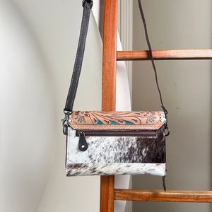 Cowhide Real Leather Tooled Carving Fur Fling Clutch Hand Leather Stylish Collection of Women Clutch Multi Uses Clutch - Product Image 5