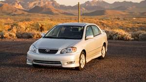 Corolla XRS 2005 en excellent état, prête à être expédiée - Product Image 2