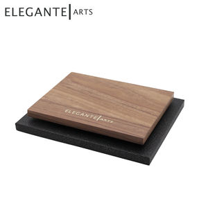 Exhibidor de Madera con Ventana Óptica - Product Image 4