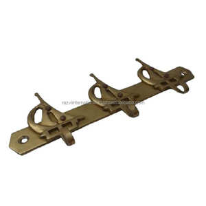 Crochet en tissu en laiton nautique Style vintage élégant pour la décoration intérieure ou le rangement des vêtements - Product Image 1