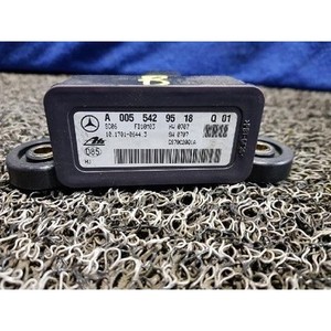 Capteur de taux d'orientation d'occasion OEM A0055429518 pour Mercedes Classe S V221, W221 2009-2013 - Product Image 2
