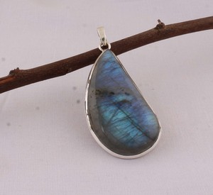 Handmade Labradorite Pendant 925 Sterling <b>Silver</b> Vintage Bohemian Style Flashy Stone Necklace Fine Jewelry Supplier Custom - Product Image 2