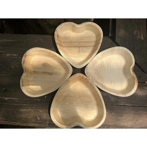 Wholesale Superior Quality Natural <b>Disposable</b> Palm Leaf Dinner <b>Plates</b> for Wedding Catering Hotel Banquets and Events Use - Product Image 1