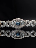 Bracelet en diamant de haute qualité pour femmes, tendance et élégant, idéal pour les soirées, disponible en gros.