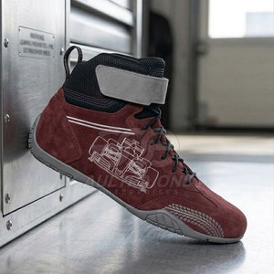 Chaussures de course durables ignifuges personnalisables conçues pour la vitesse, avec semelle extérieure à adhérence ferme et empeigne respirante et légère - Product Image 5