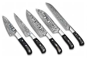 Ensemble de couteaux de cuisine en acier damas artisanal, 5 pièces, couteau de chef, Santoku, couteau à éplucher, manche noir - Product Image 4