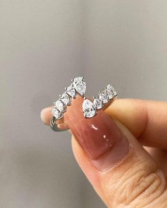 Anillo de banda cruzada con corte de pera de moissanita, diseño creativo, plata 925 original, para mujer, regalo para parejas - Product Image 1