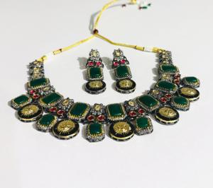 ชุดสร้อยคอและต่างหูชุบทองลายพระอาทิตย์สีเขียวโมนาลิซา สโตน แฟชั่นสำหรับผู้หญิง เหมาะสำหรับงานปาร์ตี้ - Product Image 4
